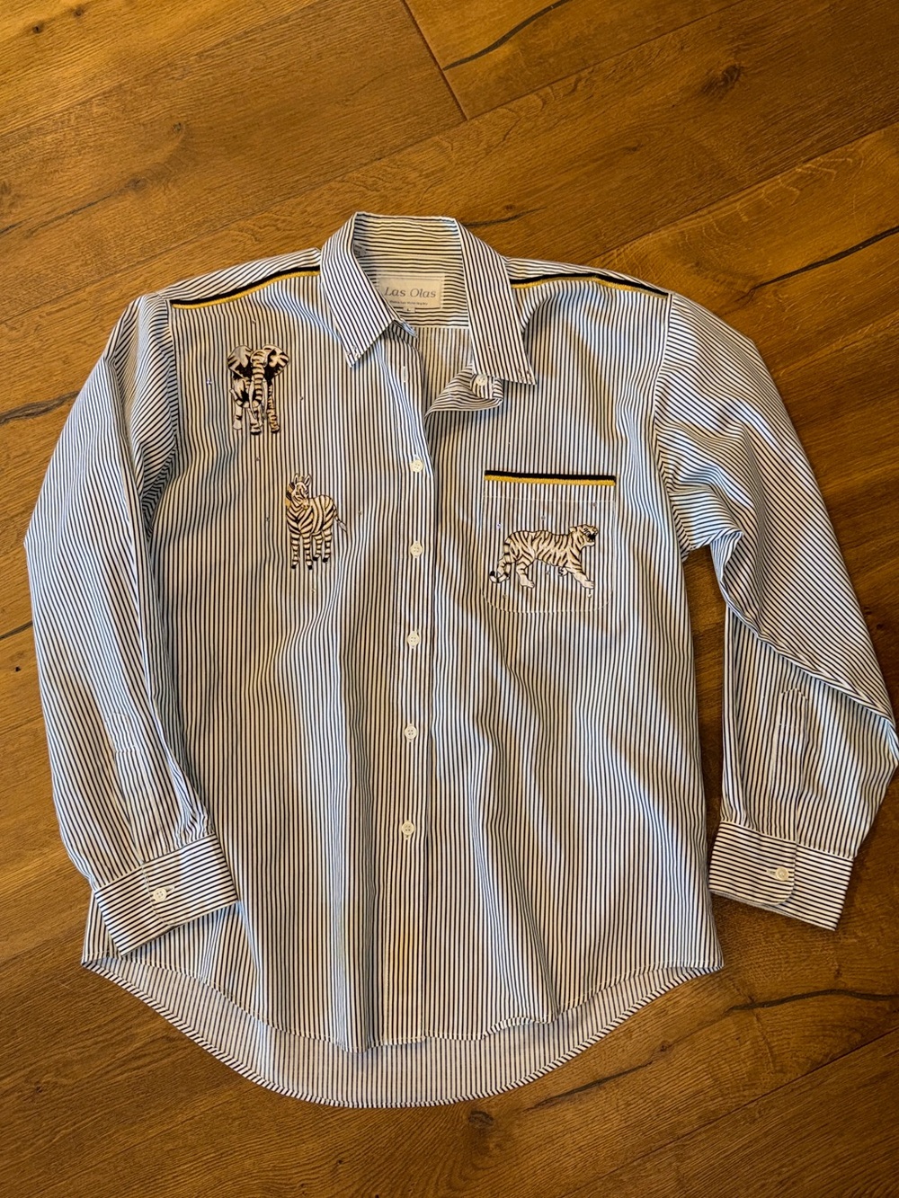 Las Olas Black Stripe Button-Down Shirt with Safari Animal Embroidery LARGE VTG